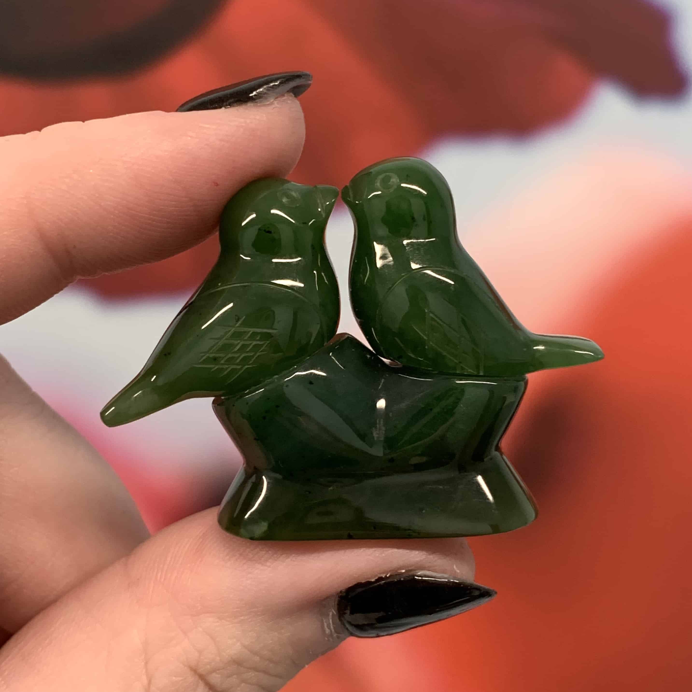 Jade (Nephrite) lovebird/songbird pair (carving) healing crystal - Image 3