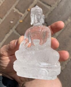 carving, deity: Buddha seated (Quartz) 'S-breast' (270gr)