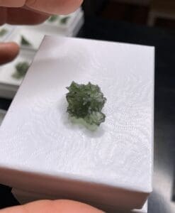 Moldavite (rough) Besednice (1.544gr) 'tree' or 'cross' form healing crystal